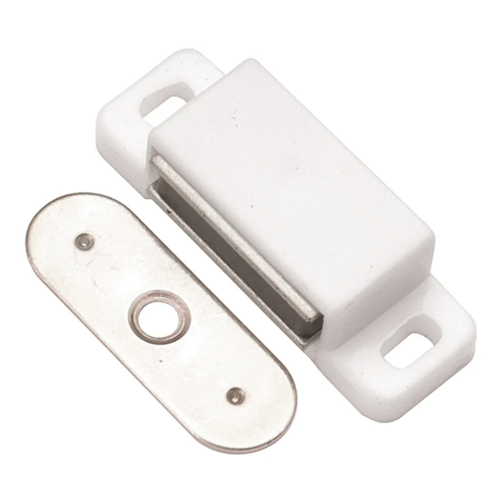 Hickory Hardware Small Magnetic Catch Plastic 1-1/2″