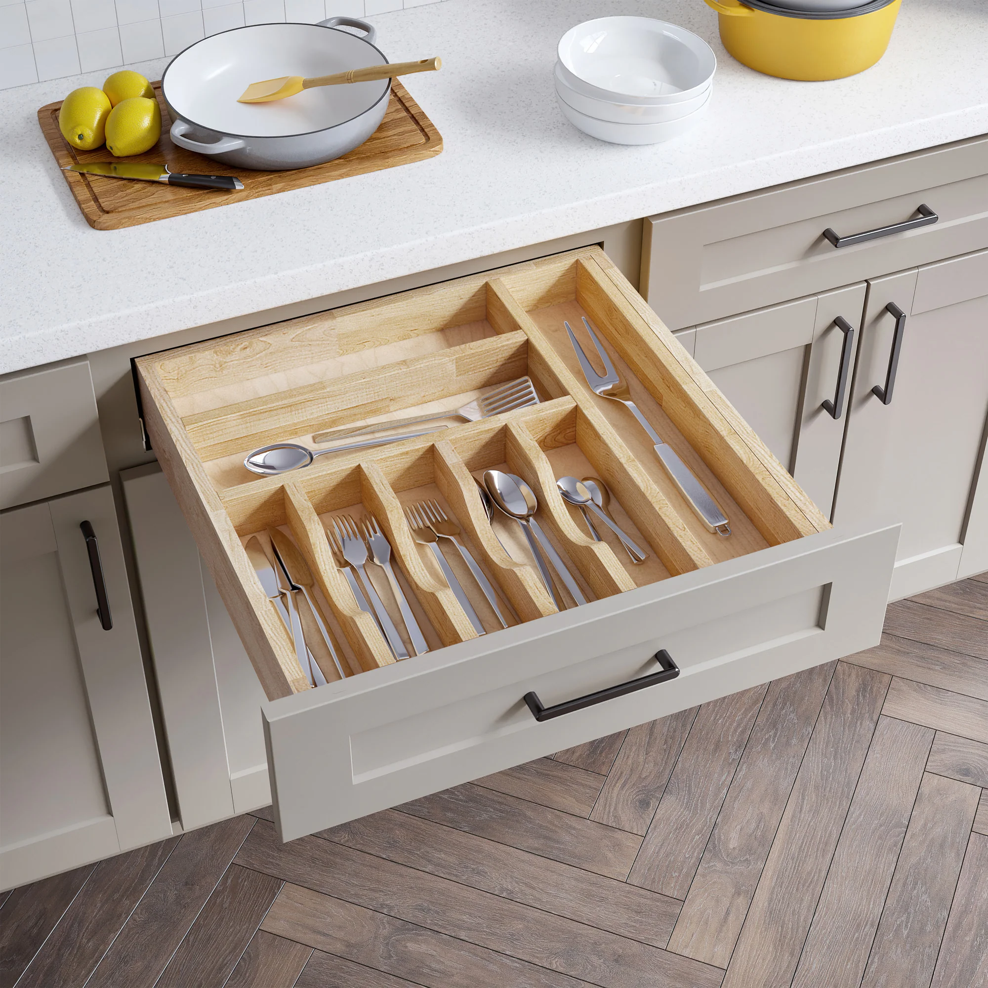 Hardware Resources Adjustable Drop-In Cutlery Drawer Insert 21″ Width Maple